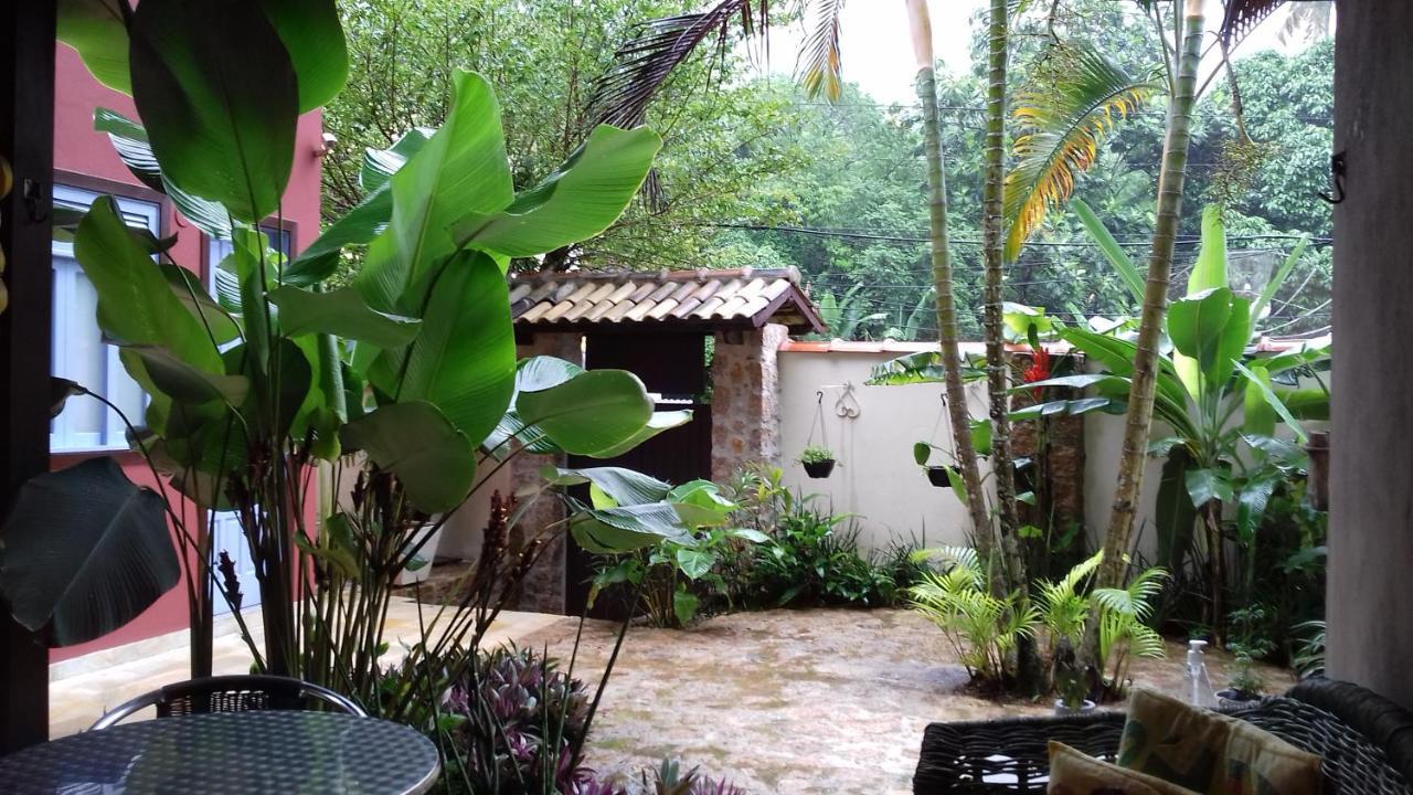 Pitanga Ilha Grande Acomodação com café da manhã Exterior foto