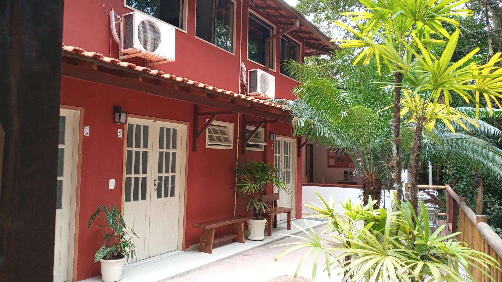 Pitanga Ilha Grande Acomodação com café da manhã Exterior foto