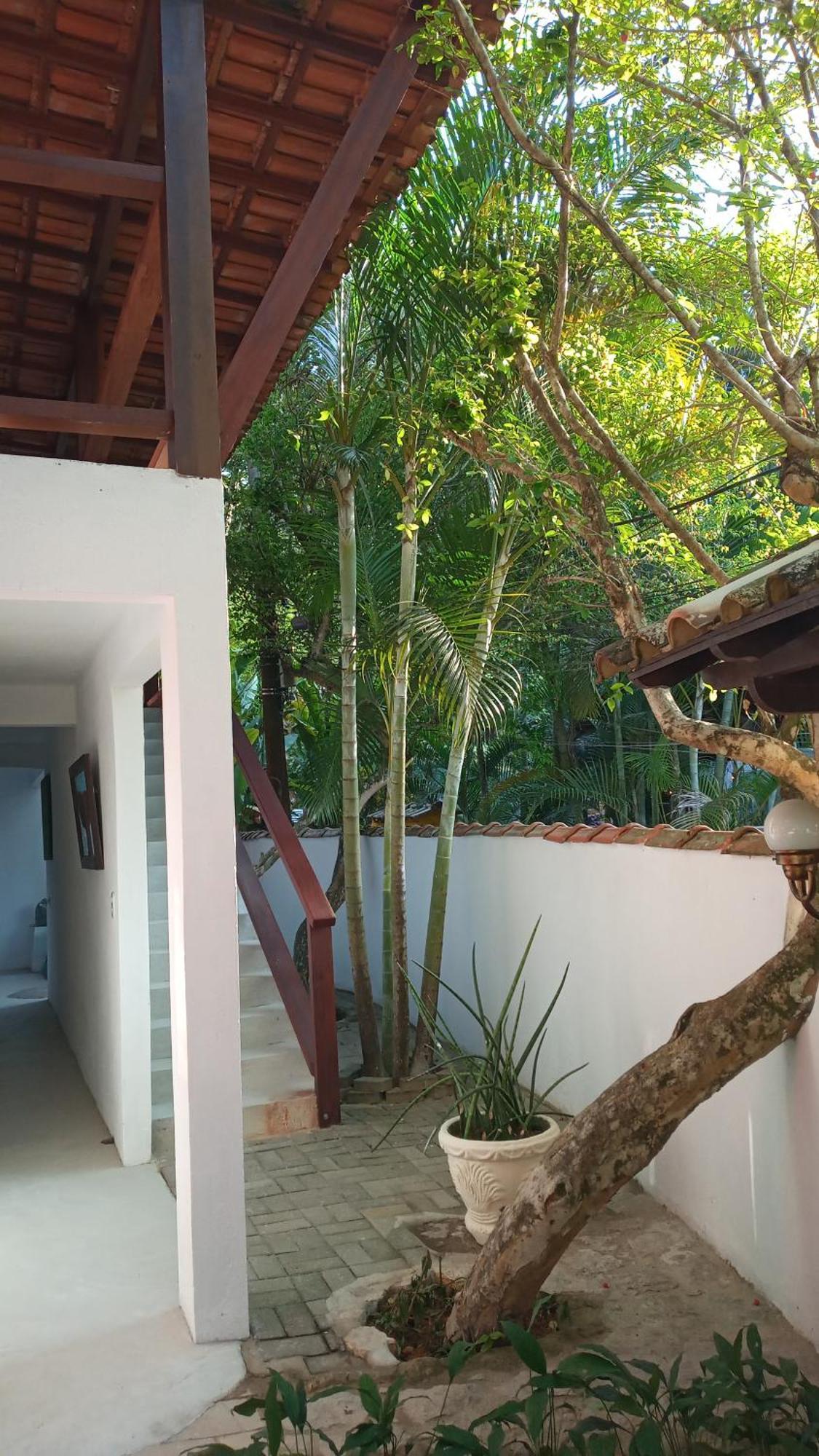 Pitanga Ilha Grande Acomodação com café da manhã Exterior foto