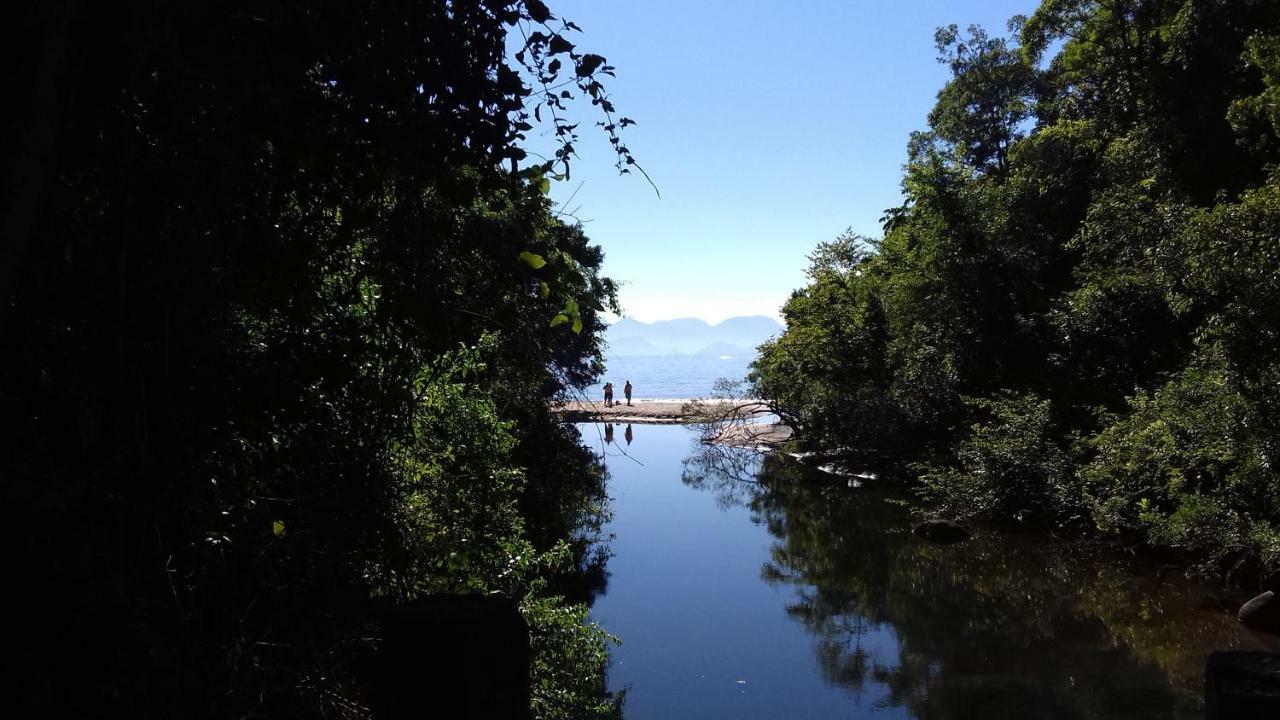 Pitanga Ilha Grande Acomodação com café da manhã Exterior foto